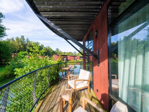 Maubray House | Charming Cottage with Pool