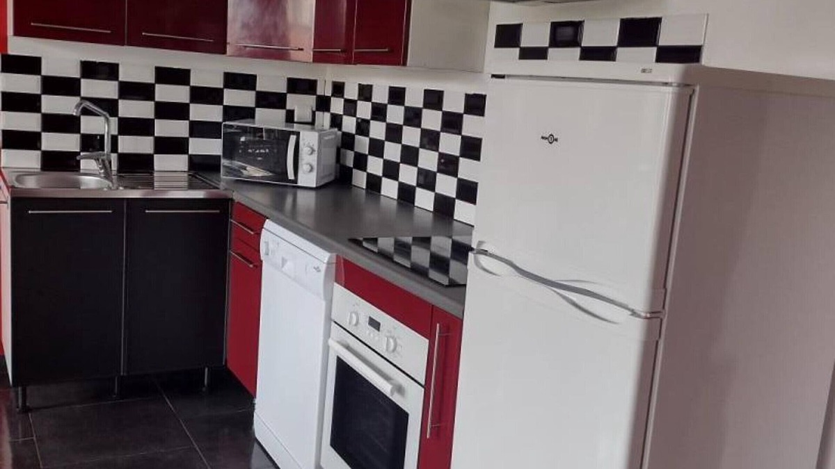 Verchain-Maugre Cottage | Charming Countryside Cottage with Garden, BBQ & WiFi Near Valenciennes