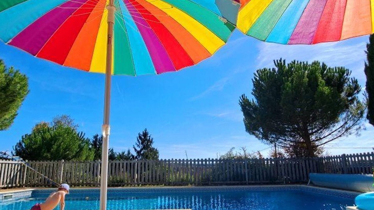 Cherveix-Cubas Cottage | Charming Country House with Private Pool, Games Room, and Family-Friendly Amenities in Dordogne
