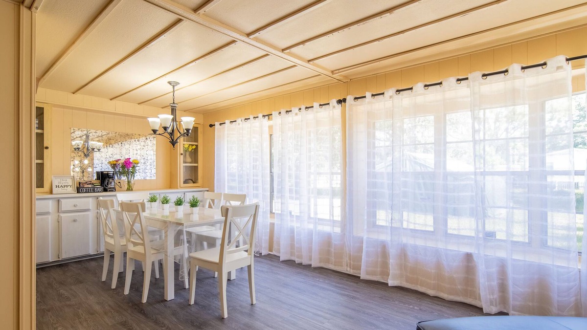 Wesley Chapel House | Charming country home in Wesley Chapel. Acre land with natural view.