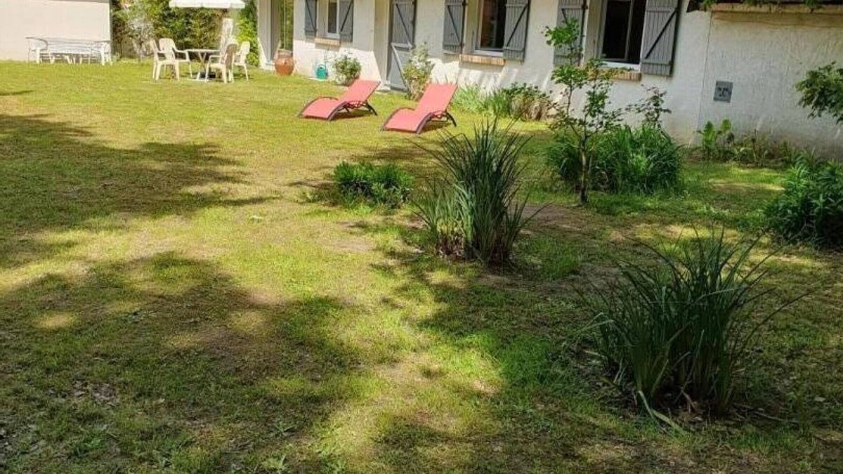 Millancay Cottage | Charming Countryside Cottage with Private Lake, Terrace, and Modern Amenities