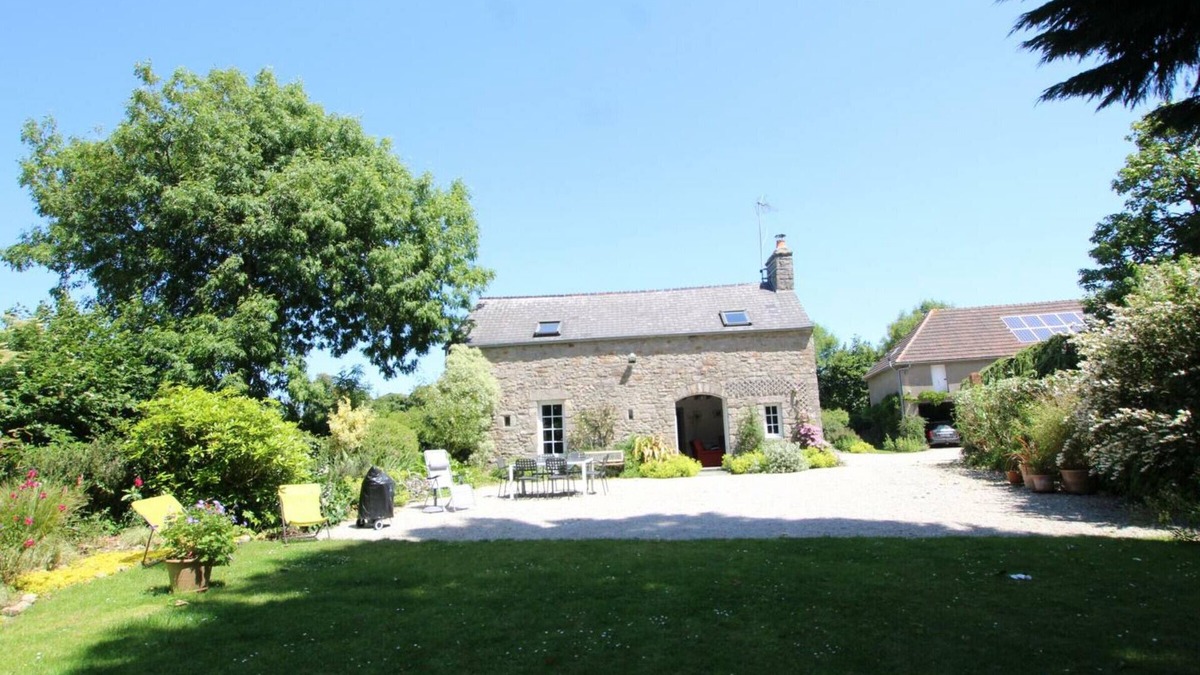 Couville Cottage | Charming Countryside Home with Fireplace, WiFi, and Baby Gear