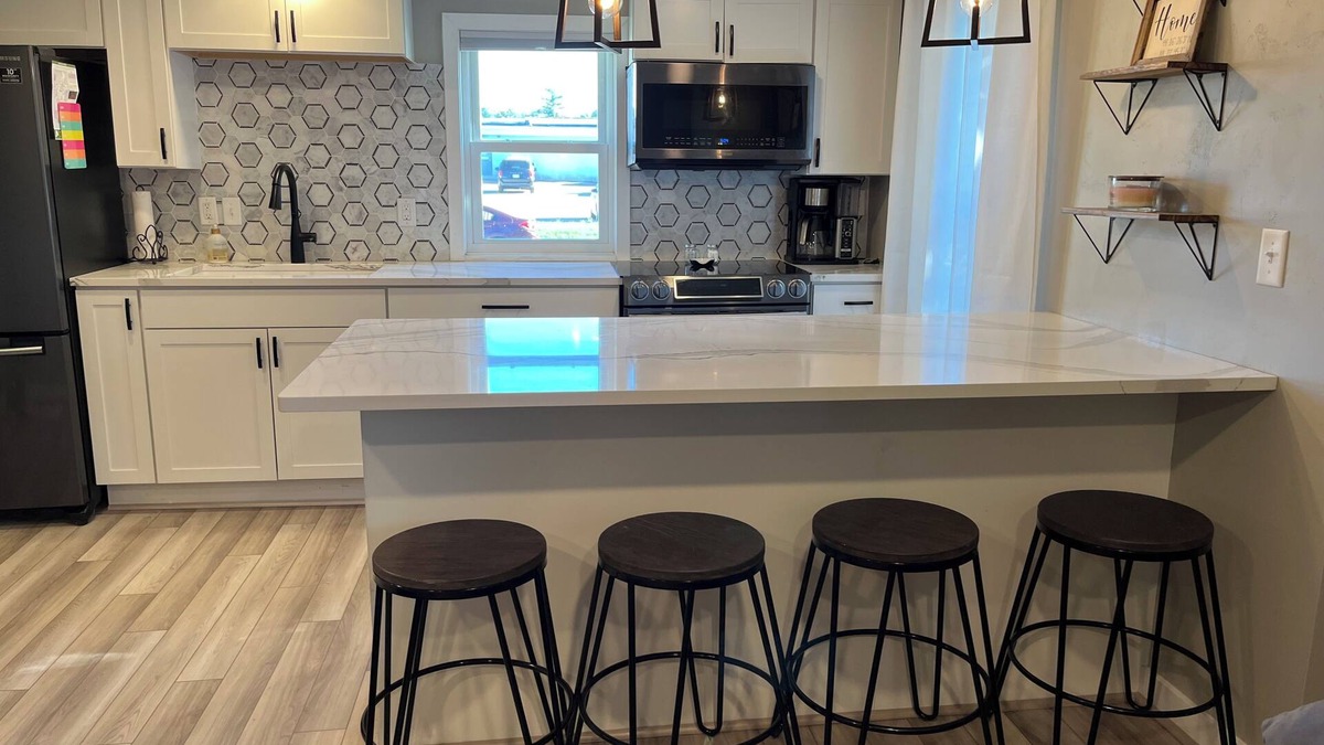 Appleton House | Charming, Cozy 2-bedroom house in Appleton