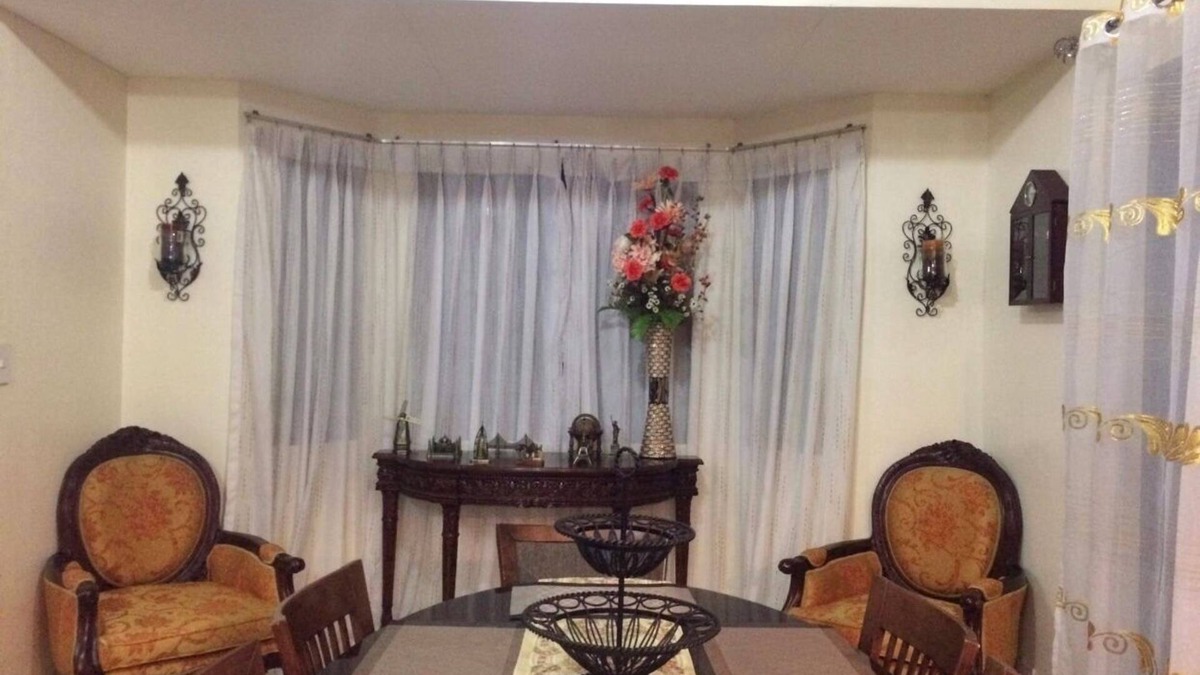 Santa Rosa House | Charming , cozy 2 story house