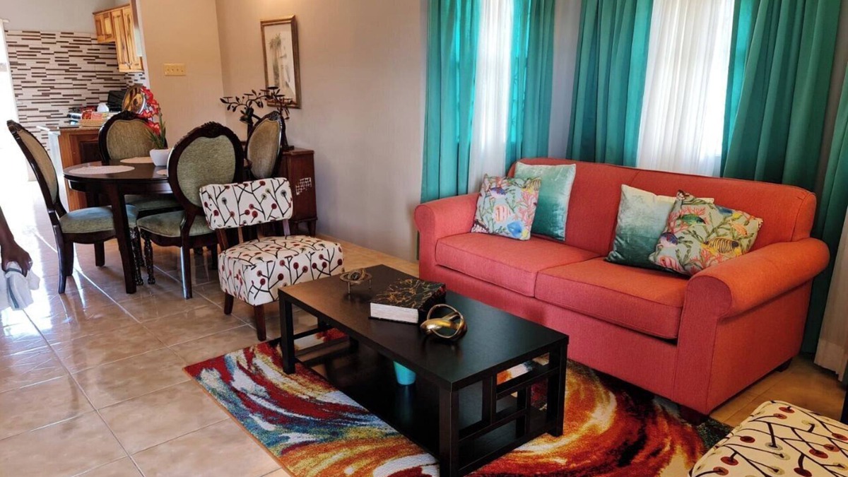 Falmouth House | Charming, cozy and comfortable home away from home in a tranquil neighborhood.n