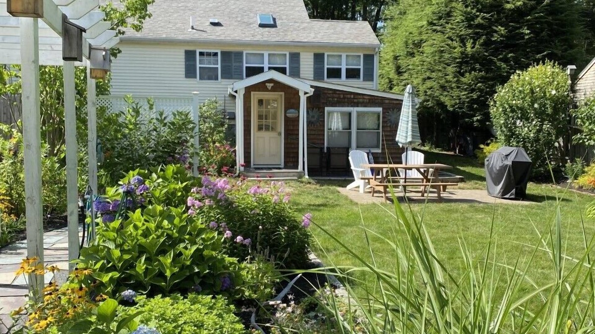 Ogunquit Apartment | Charming, Cozy, and Convenient in the Heart of Ogunquit