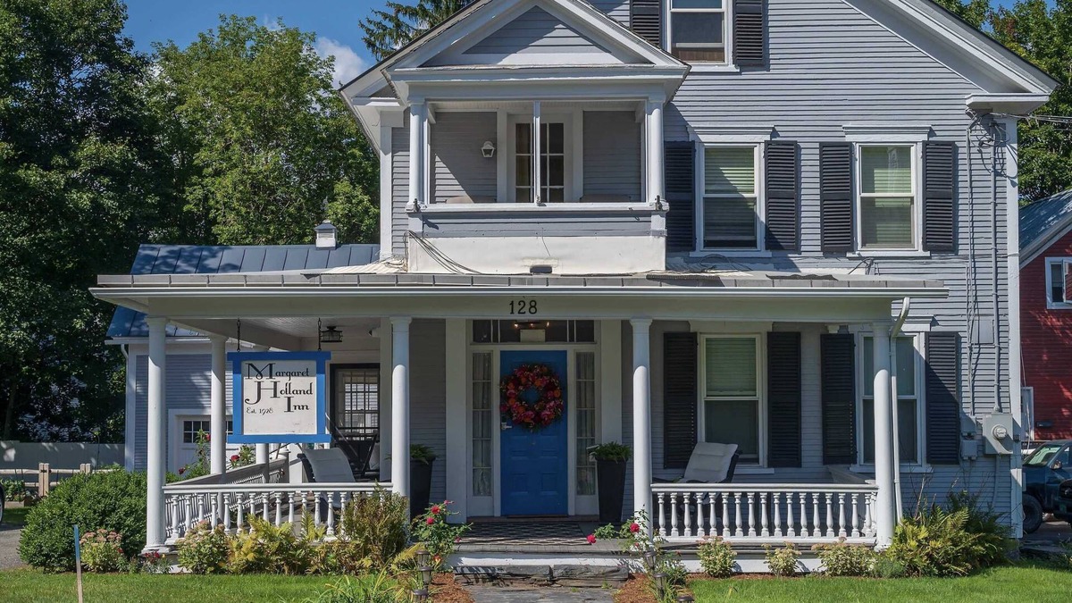 Northfield Bed & Breakfast | Charming, cozy Inn located in the heart of Northfield