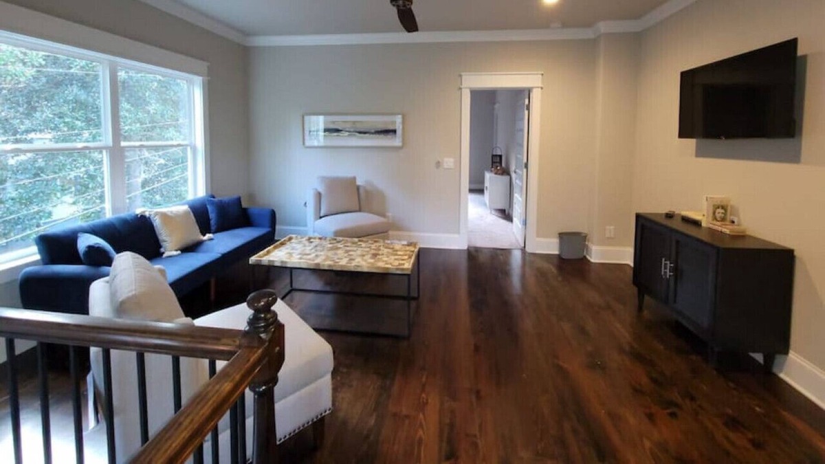 Suwanee House | Charming Custom Home in Historic Suwanee-Sleeps12