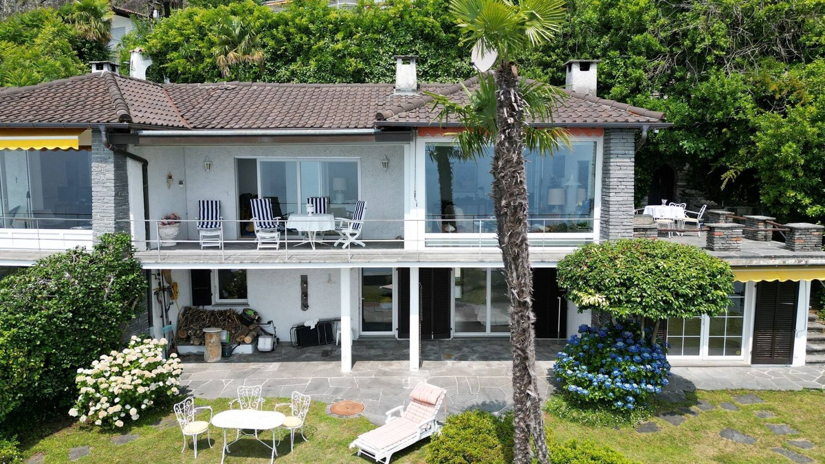 Ronco sopra Ascona House | Charming detached house on a fantastic hillside location with magnificent views
