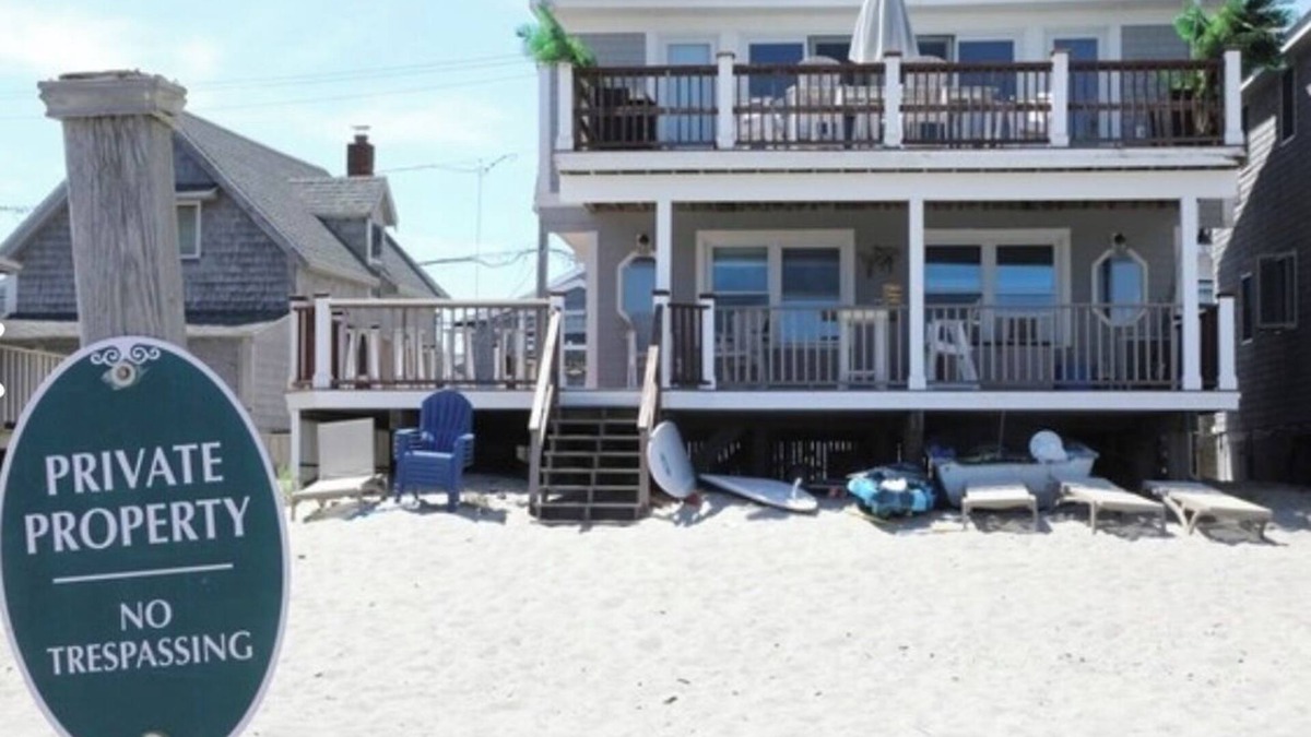 Minot House | Charming! Direct ocean front house on private Minot beach in Scituate Sleeps 11.