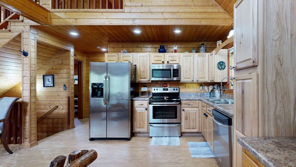 Grassy Creek House | Charming dog-friendly house