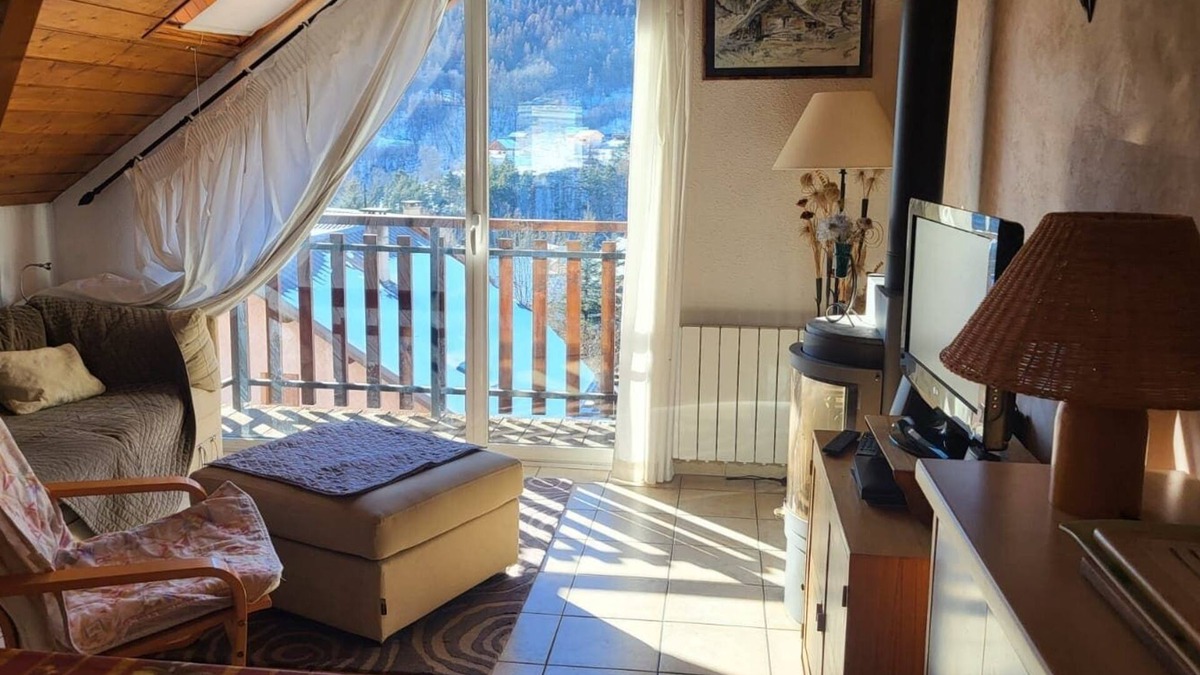 Forville Apartment | Charming duplex of 40m2 with view on the valley