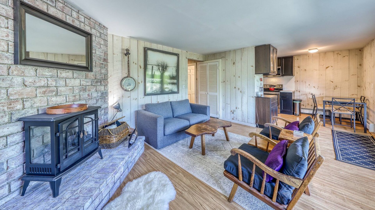 Winhall House | Charming duplex with breathtaking forest and nature views!