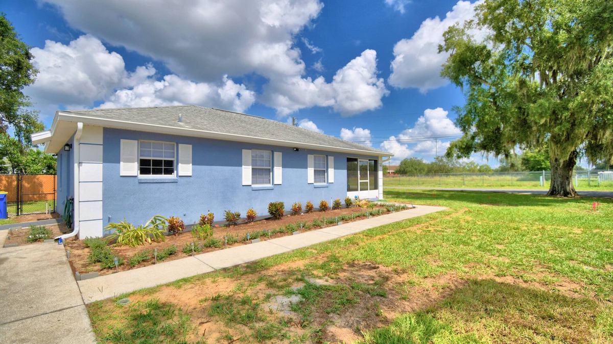 Eagle Lake House | Charming Eagle Lake Getaway: Relax & Unwind Near Scenic Trails & Nature Spots!