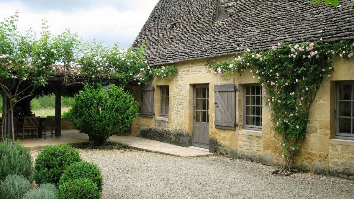 Marquay Other | Charming, elegant farmhouse near Sarlat with private pool, orchards and gardens.