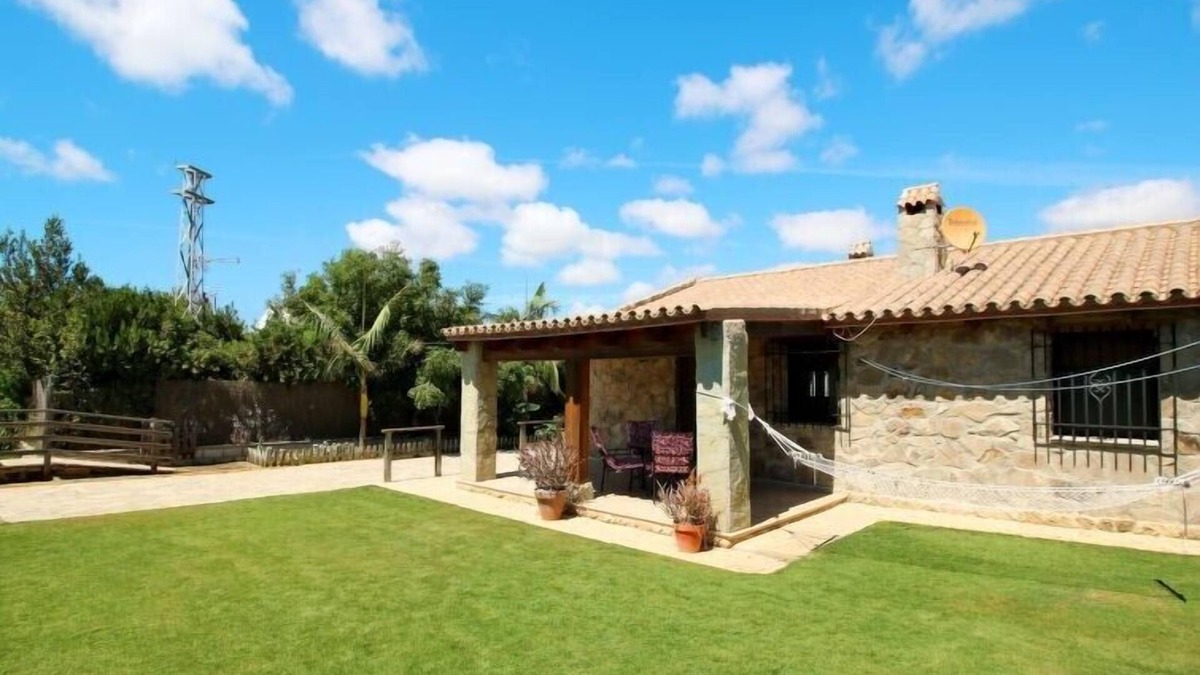 Conil de la Frontera Villa | Charming Conil de la Frontera Villa | De Piedra | 2 bedrooms | Private Pool