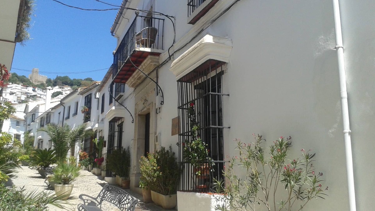 Jimena de la Frontera House | Charming 18th Century Andalucian Town House