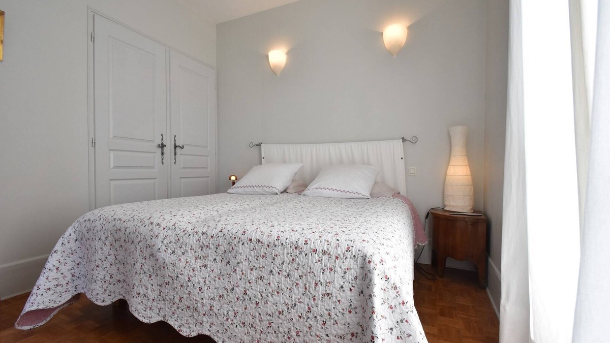 Yevre-le-Chatel House | Charming Escape, Yèvre-la-Ville