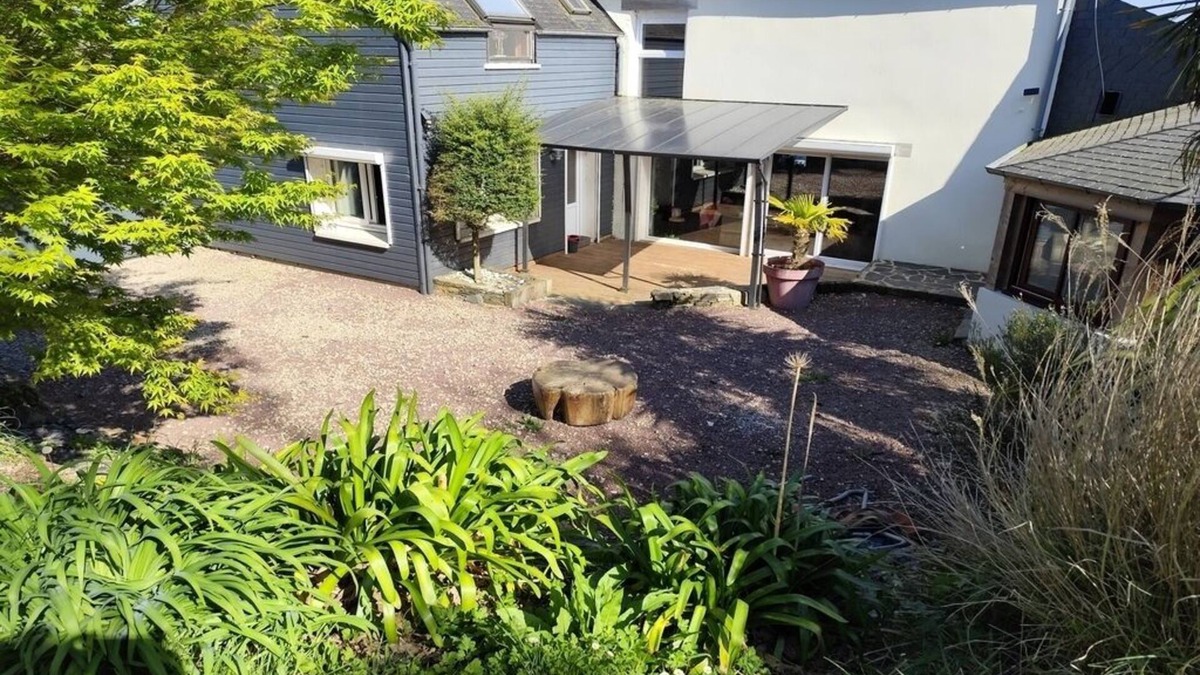 Taule House | Charming family home