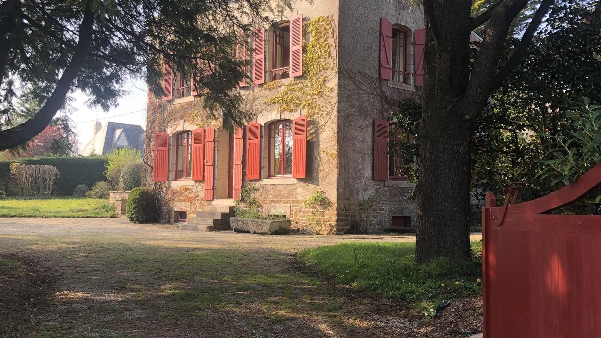 Port-Manech House | Charming family home just steps from the beach and the port of Port Manech.