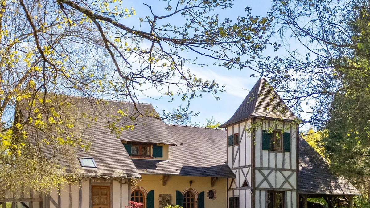 Coullons Villa | Charming family villa - countryside - relaxation guaranteed