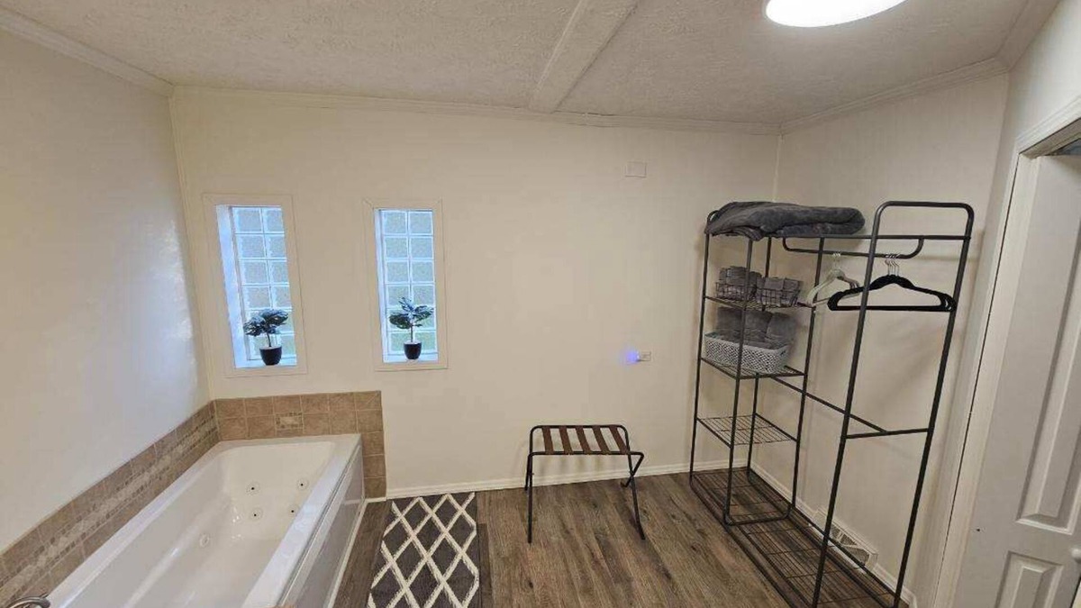 Rutherfordton Other | Charming farmhouse with 3 bedrooms and WiFi, AC in enchanting Rutherfordton