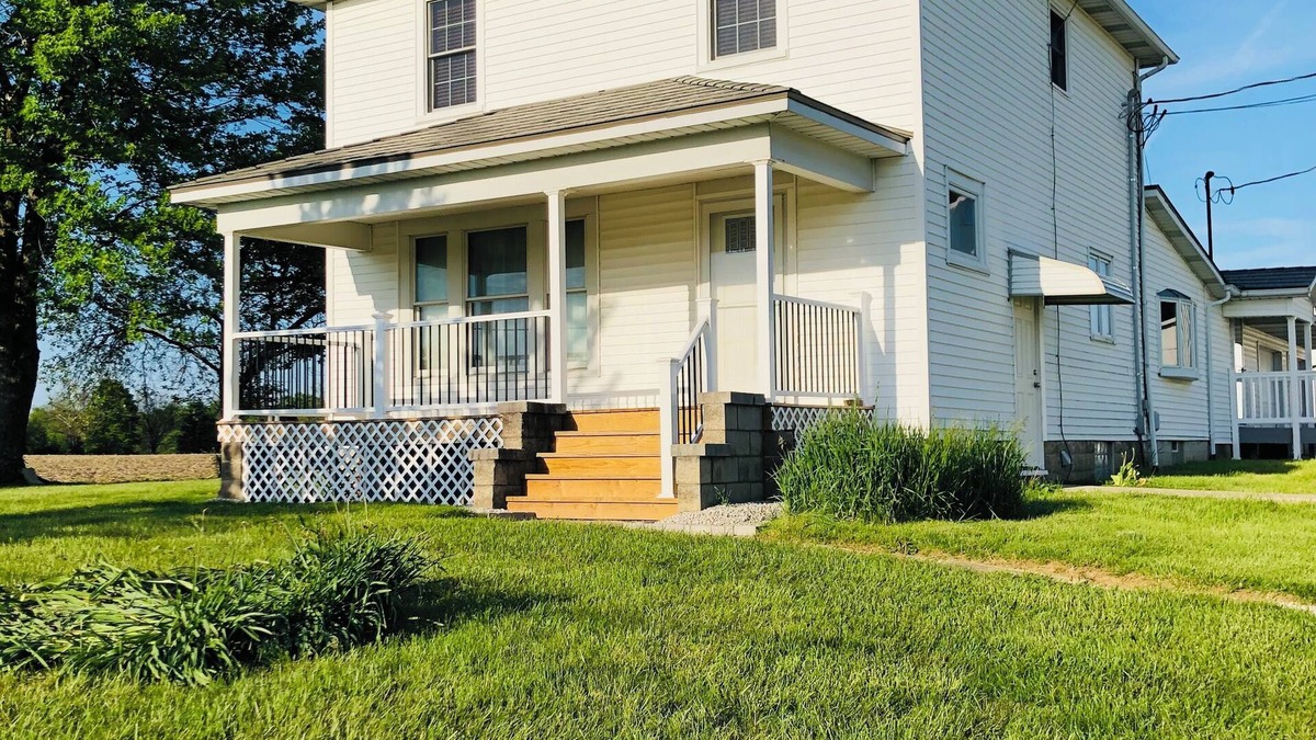 Galion Other | Charming Farmhouse on 10 acres near Mid Ohio Racing & Clearfork State Park