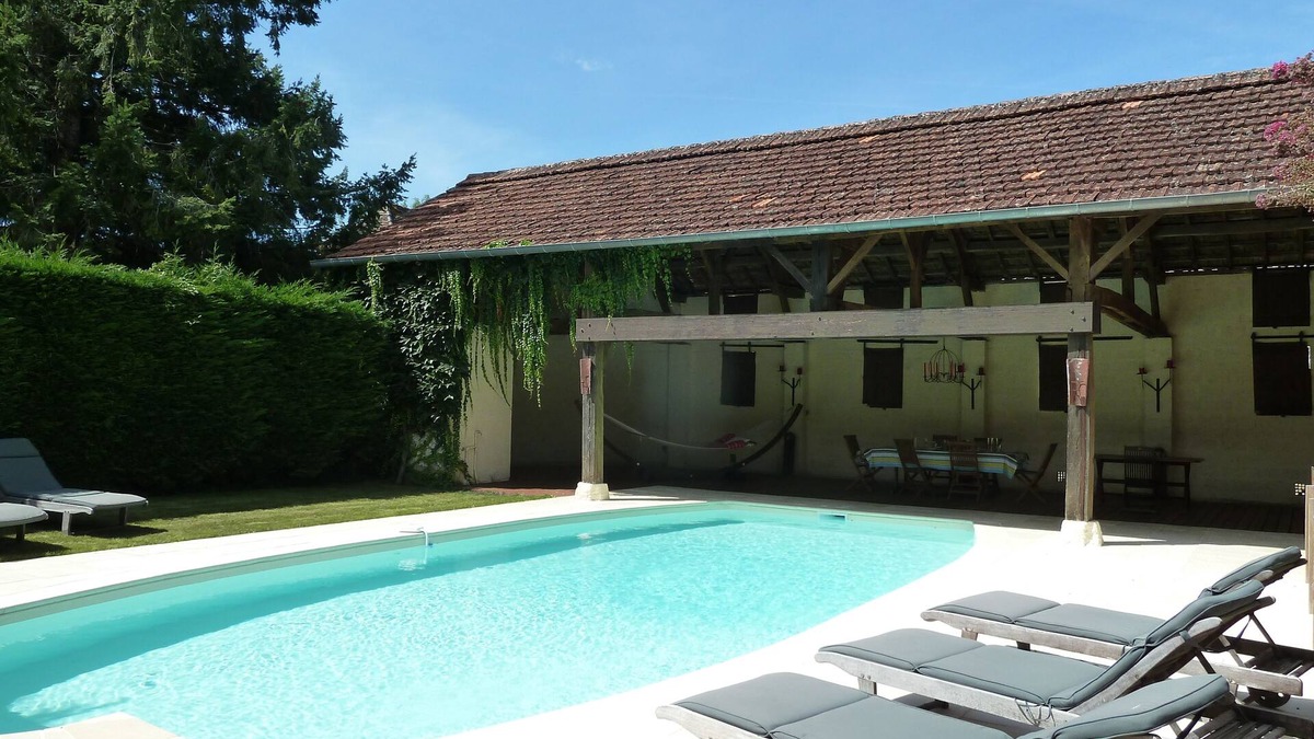 Pinsac Villa | Charming farmhouse with pool in the heart of Perigord near Dordogne river