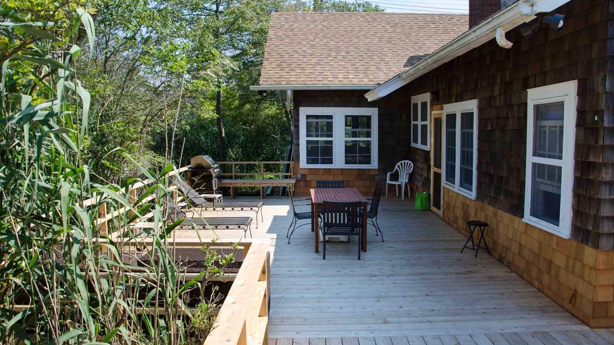 Ocean Beach House | Charming Fire Island Home - Seaview