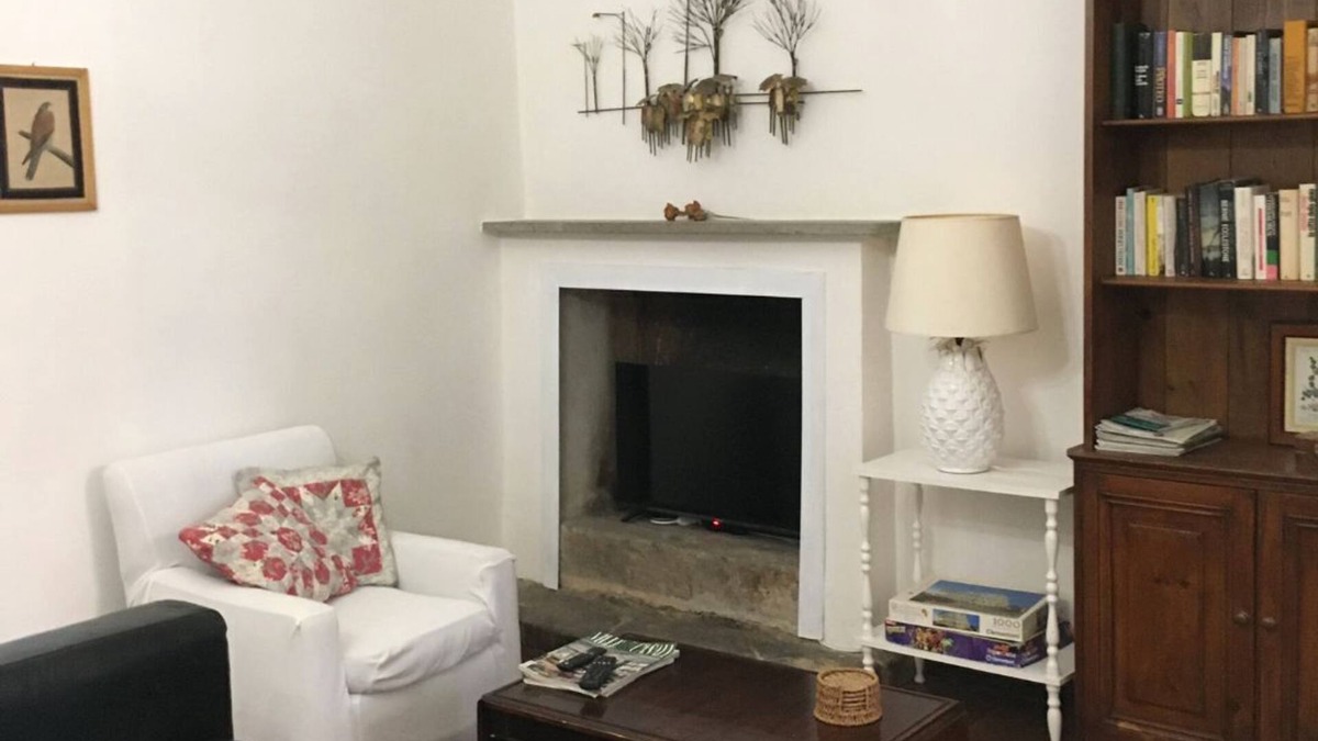 Campagnano di Roma Apartment | Charming flat near Rome - tourism, golf, motorsports, lakes and Via Francigena