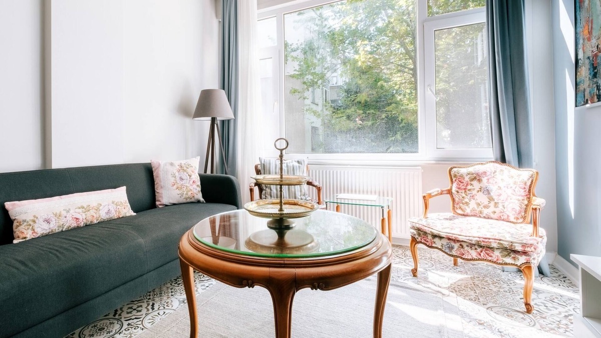 Moda Apartment | Charming Flat 10 min to Bull Statue in Kadikoy