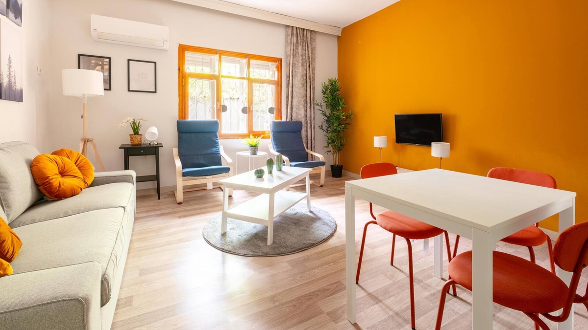 Goynuk Apartment | Charming Flat w Garden, 5 min to Beach in Kemer