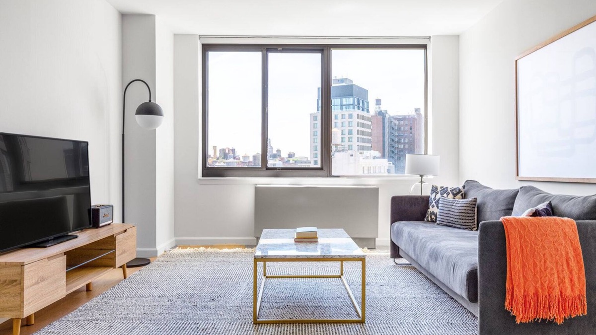 Union Square Apartment | Charming Flatiron 1BR w/Gym, Doorman, near USQ, train, by Blueground