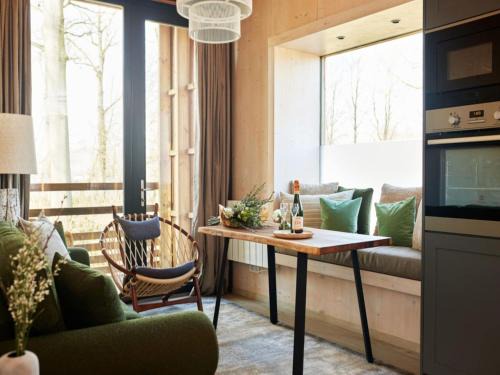 Maubray House | Charming Forest Hideaway