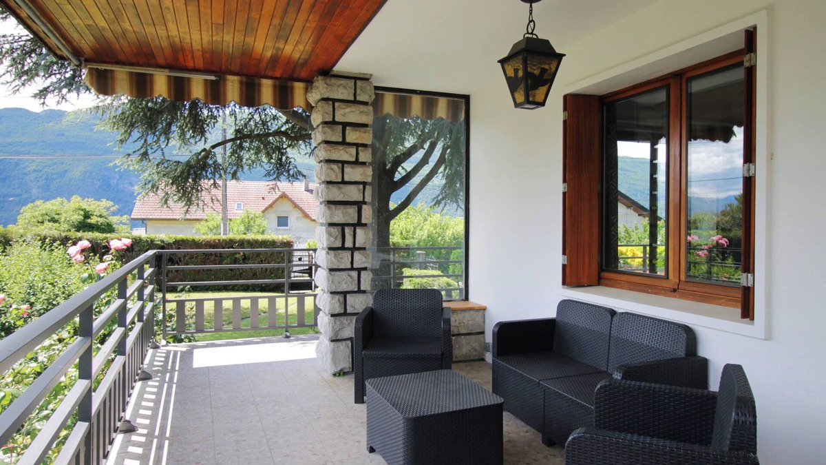 Brison-Saint-Innocent House | Charming house with great views