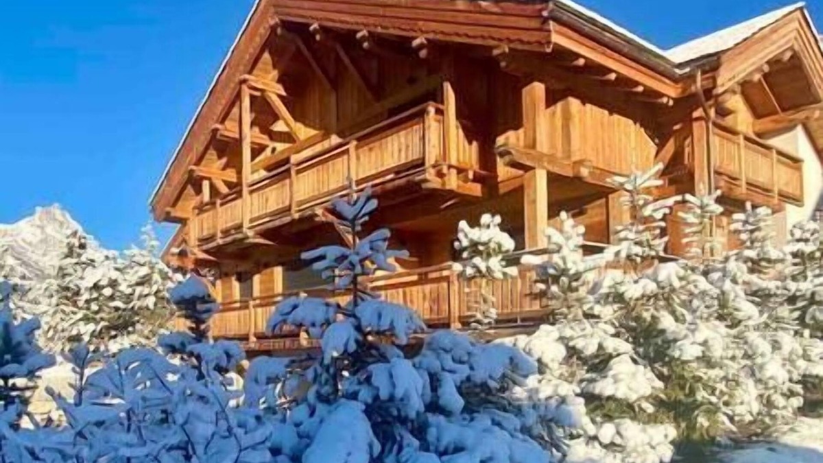Monetier-les-Bains Ski Chalet | Charming Chalet & SPA - Serre Chevalier