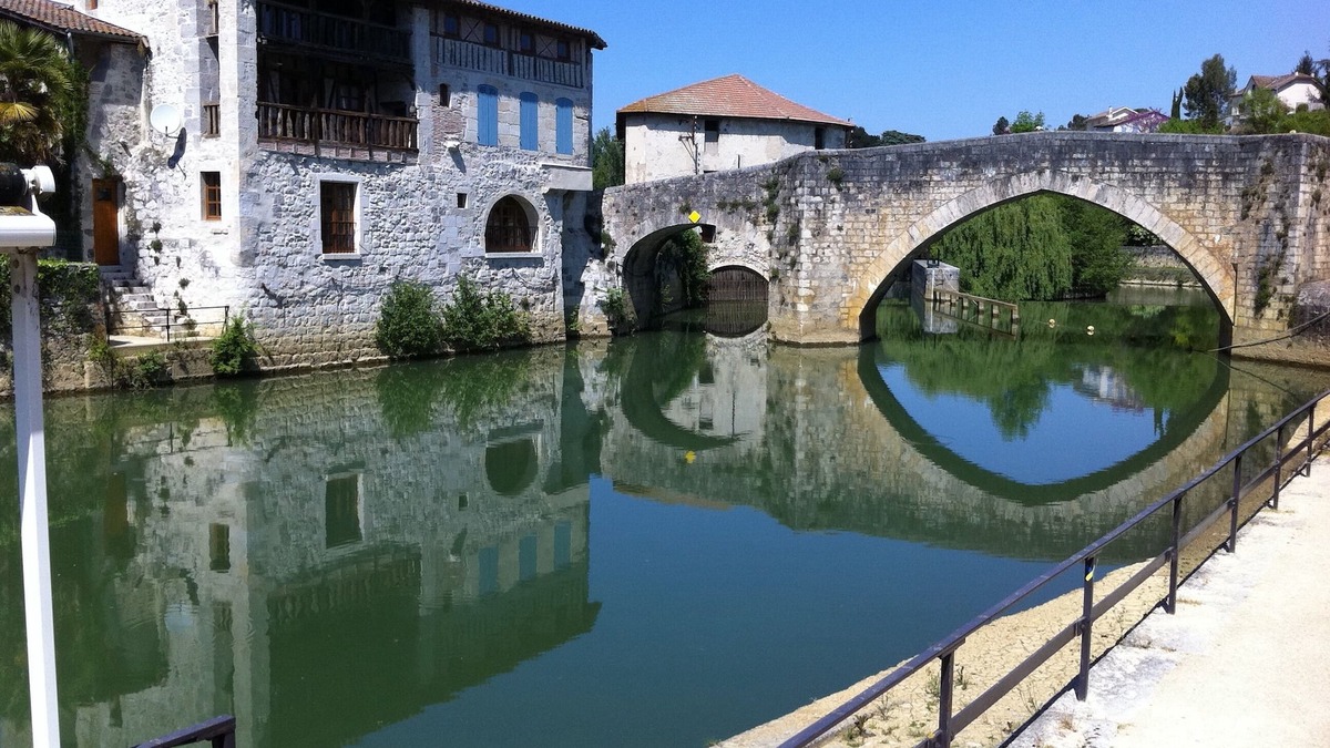Gueyze House | Charming French Village House Overlooking Historic Square in Delicious Gascony