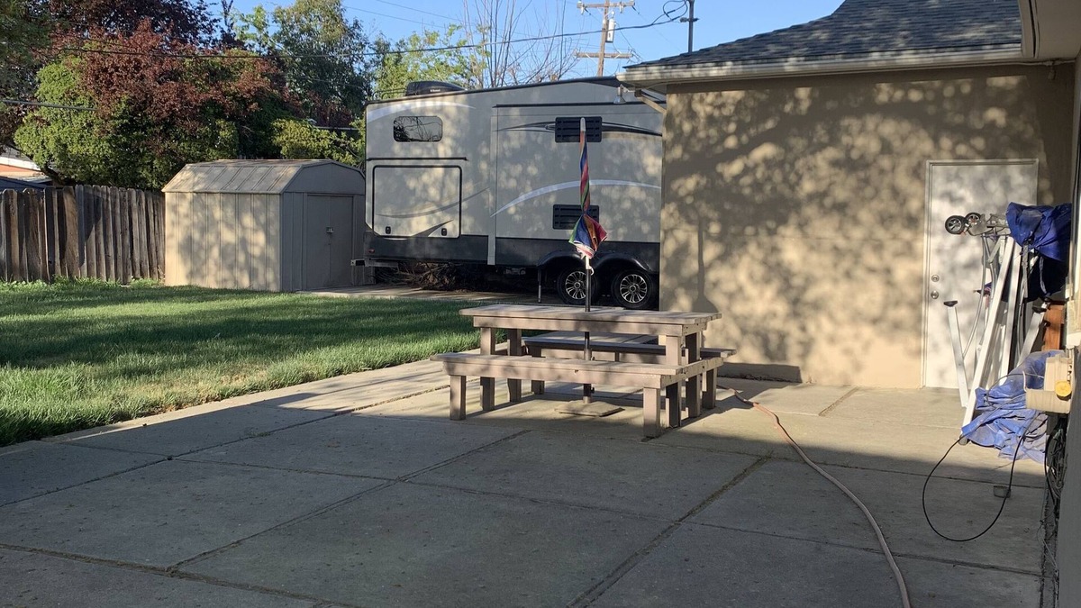 Stockton House | Charming full furnished RV, Close to Country clubs and Universities