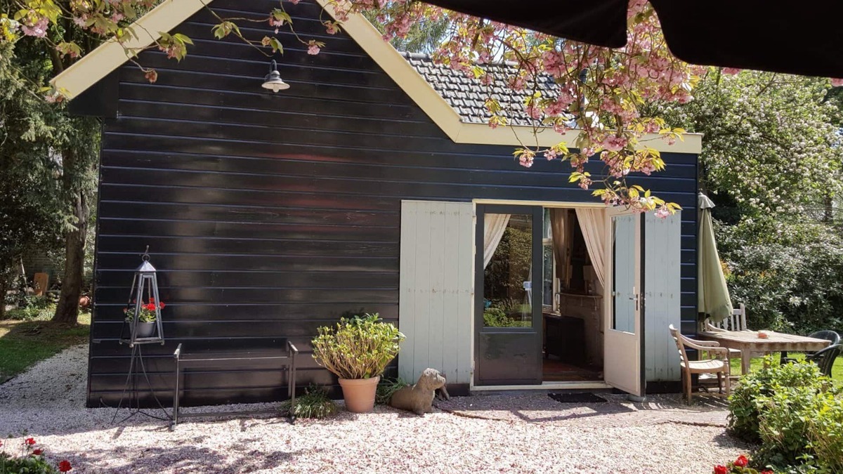 Municipality of Hilversum Apartment | Charming fully equipped garden house