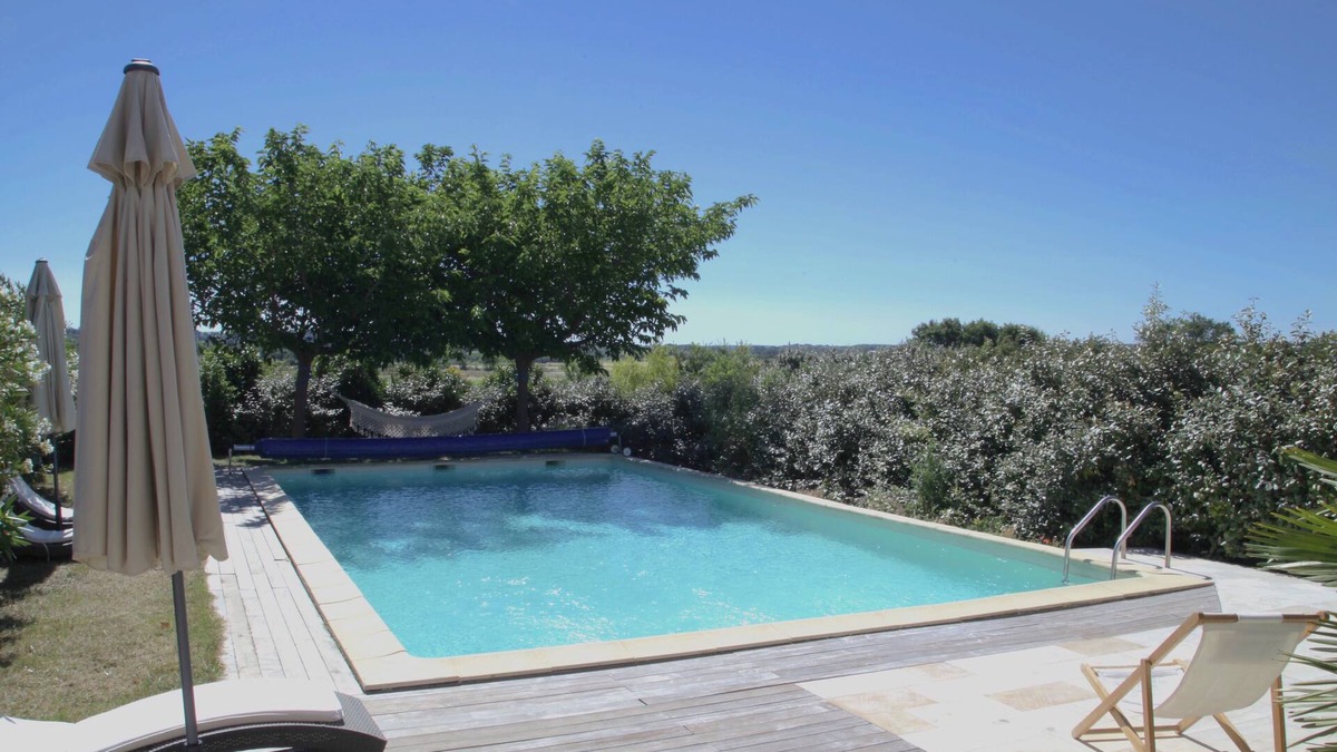 Bourdic Cottage | Charming gîte with heated pool on a wine estate in Uzès