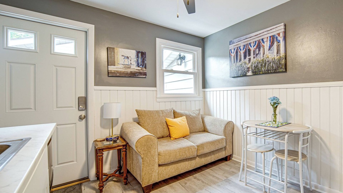 Geneva Apartment | Charming Geneva Vacation Rental ~ 5 Mi to Lake!
