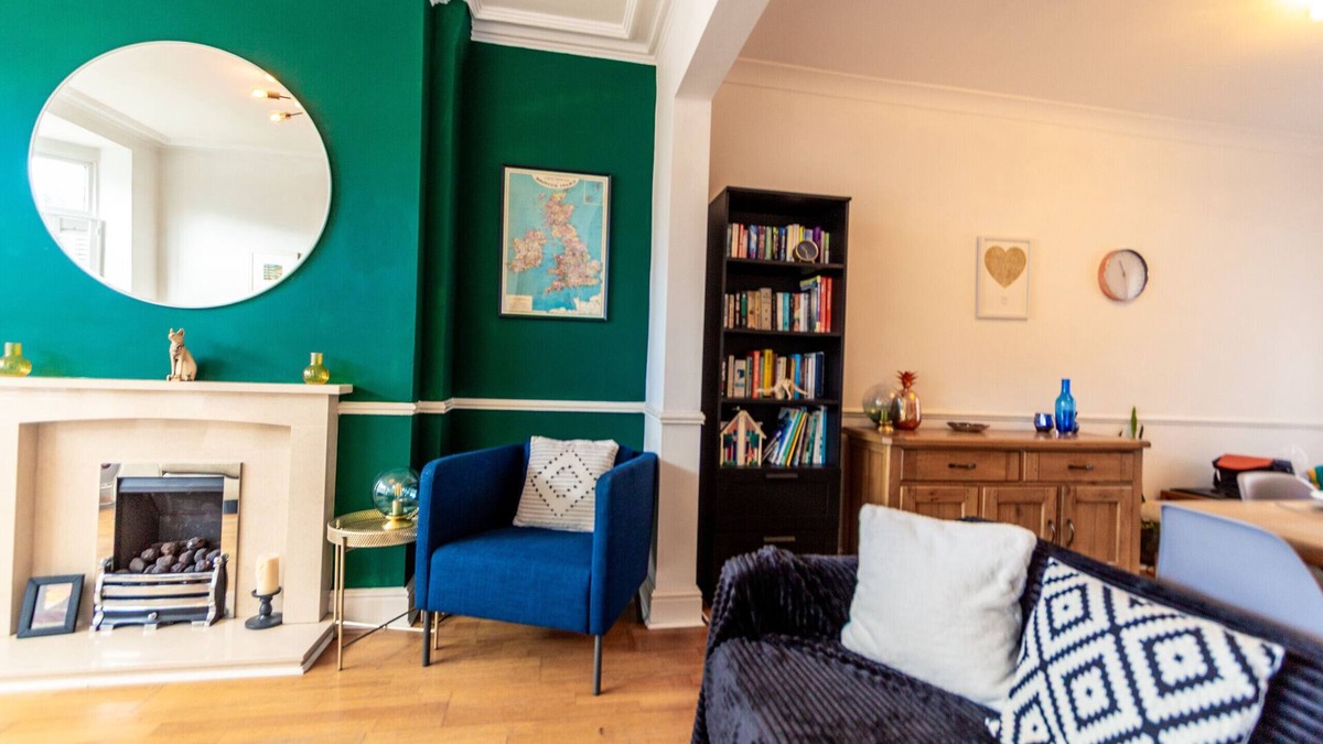 Hoole House | Charming Getaway: 3BR Home in the Heart of Chester