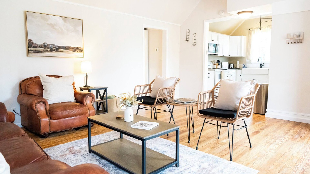 Comfort House | Charming Getaway in Comfort, TX - Relax, Recharge, Explore - Texas Wine Country
