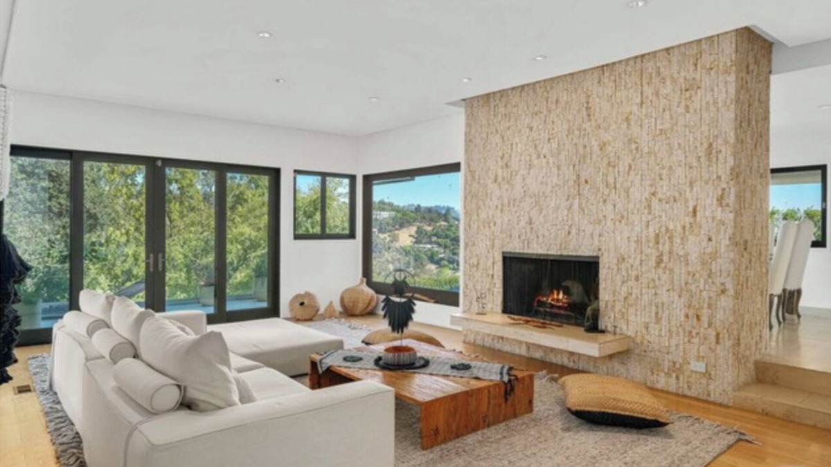The Flats House | . Charming getaway in La . WiFi , Ac , pool . View , relaxing outdoor space.
