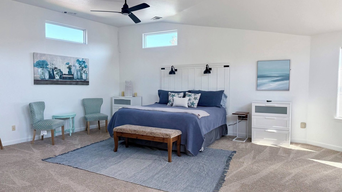 Fentress House | Charming getaway with all the comforts of home!