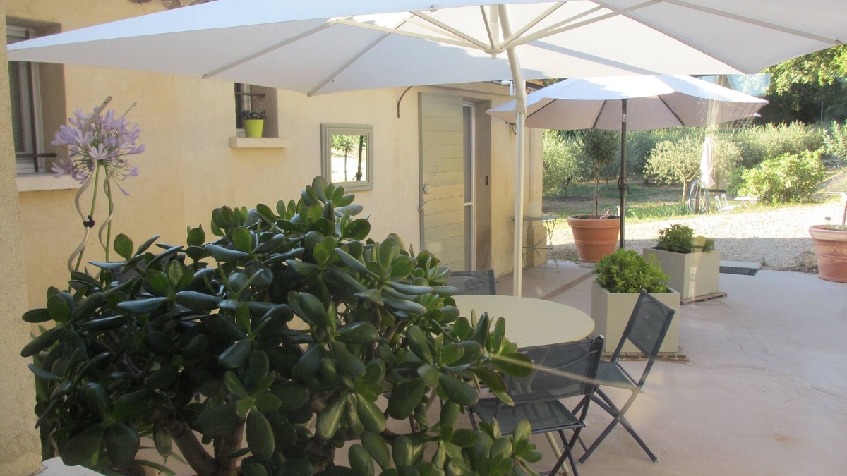Vaugines Cottage | Charming gite for those who love the nature in Vaugines in the south of the Luberon.