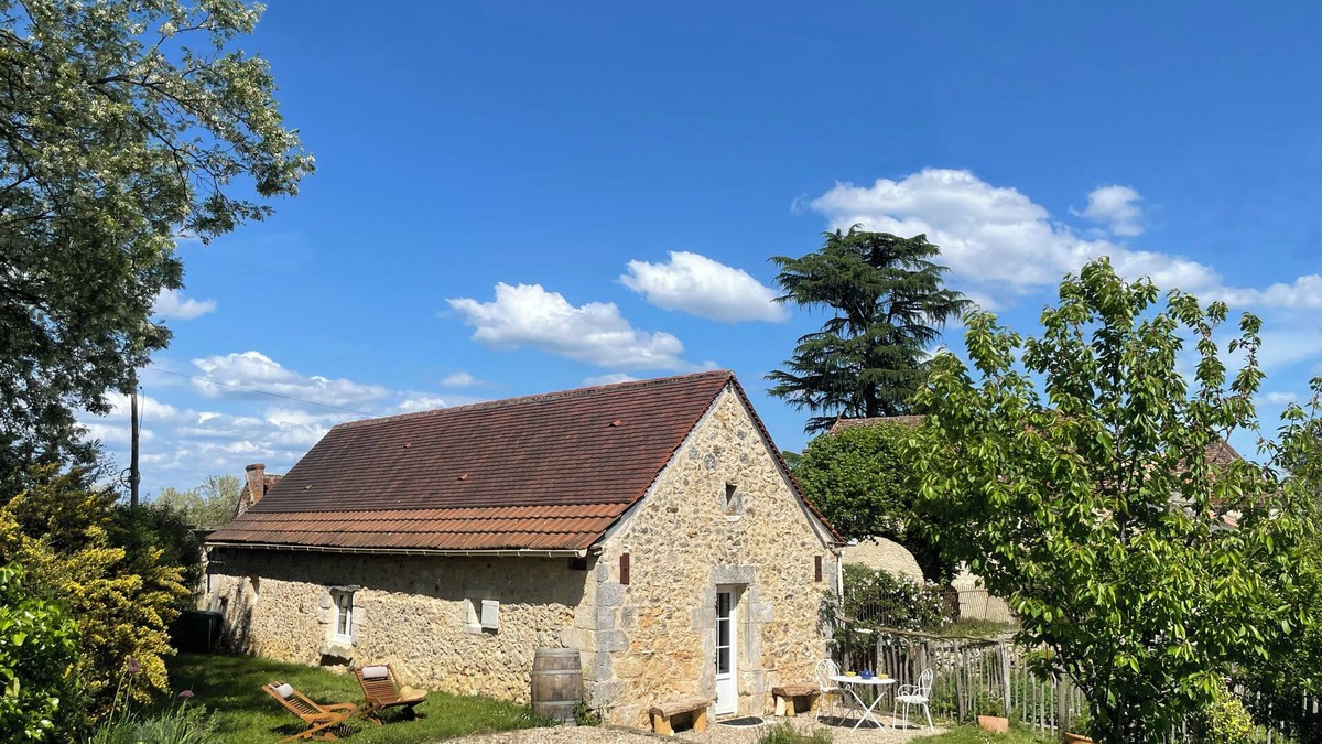 Queyssac House | Charming gîte in the Dordogne in the outbuildings of a 17th-century manor house