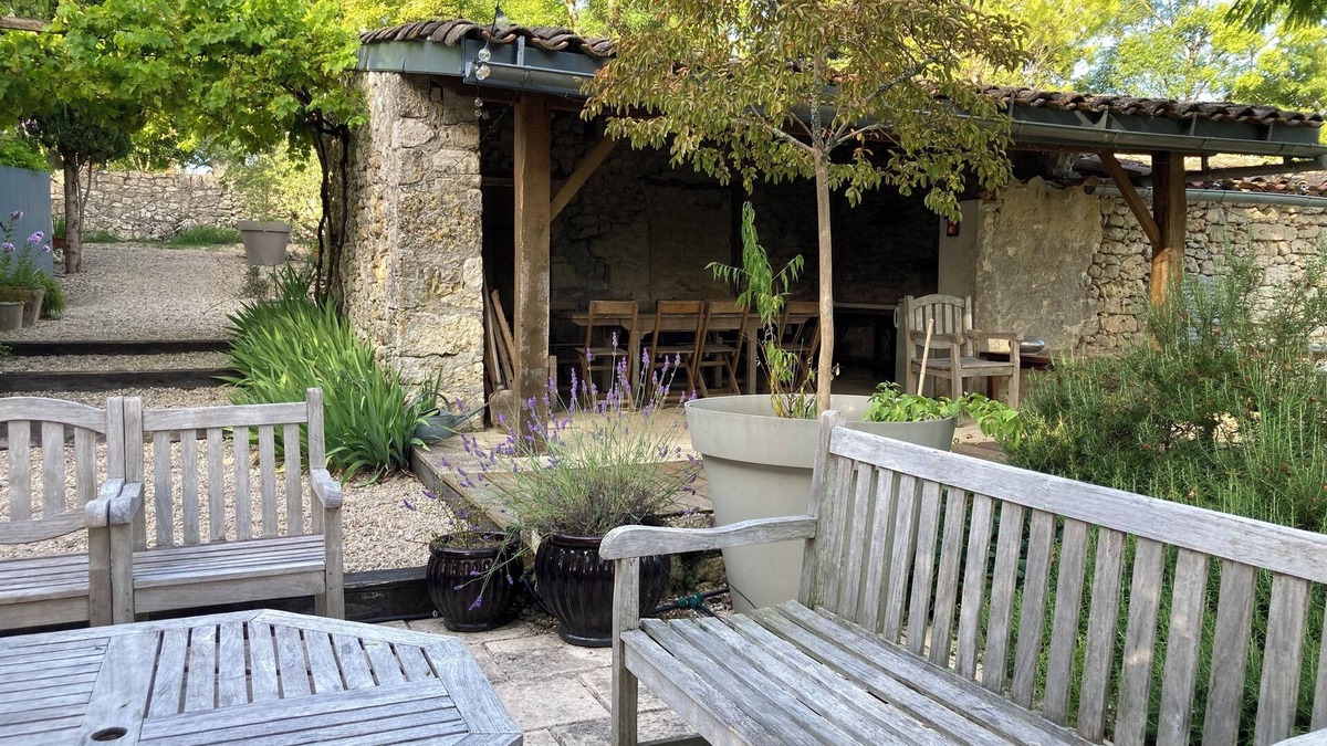 Touffailles House | Charming gîte with swimming pool & large garden, Tarn-et-Garonne