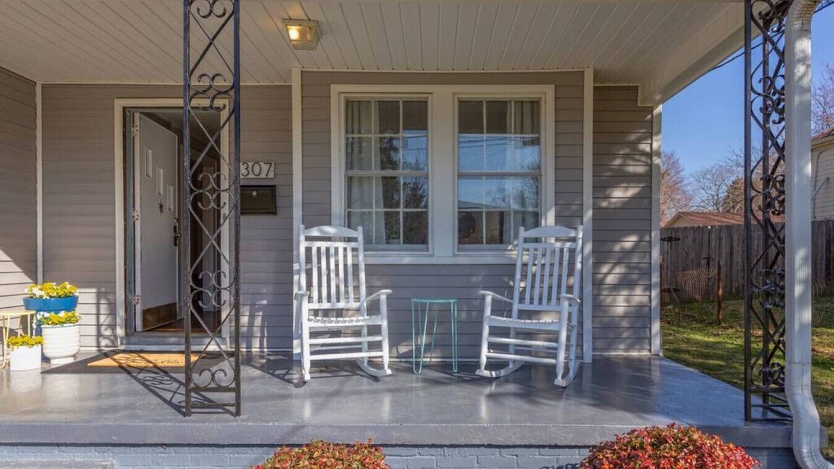Graham House | Charming Graham Getaway: Walk to Local Favorites & Retro Game Barn