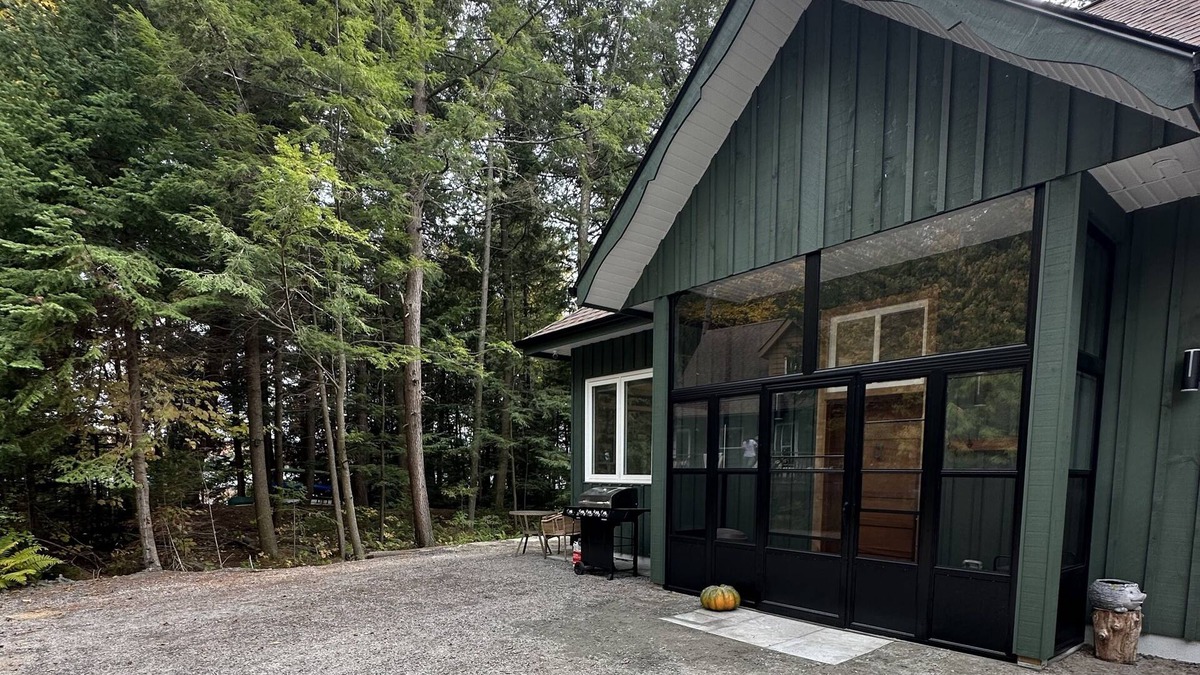 Kearney Cabin | Charming Guesthouse in Kearney